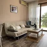 Briz Mk Apartmán *